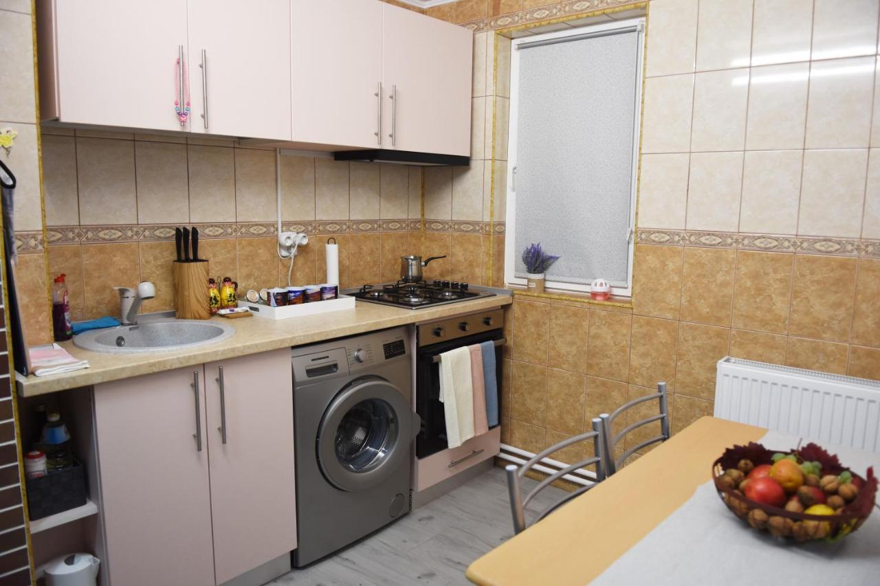 1St Apartment 네호이우 외부 사진